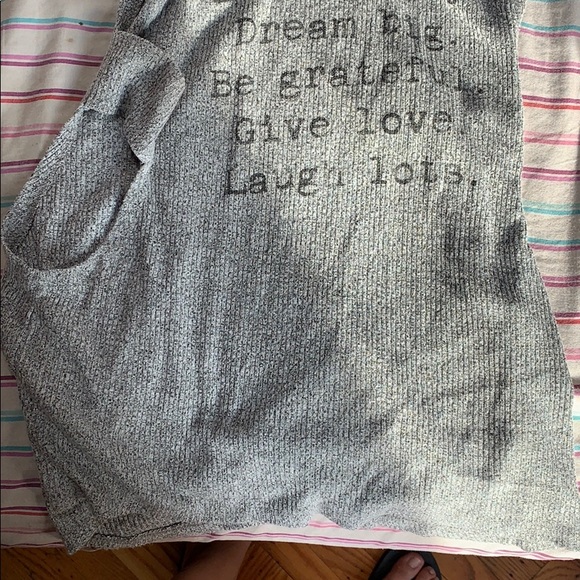 Quote shirt - Picture 2 of 3